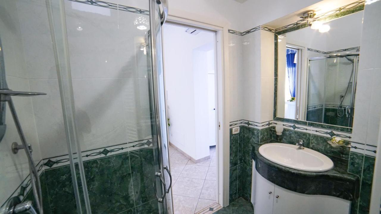 Mira Vico Apartments 비코에쿠엔세 외부 사진
