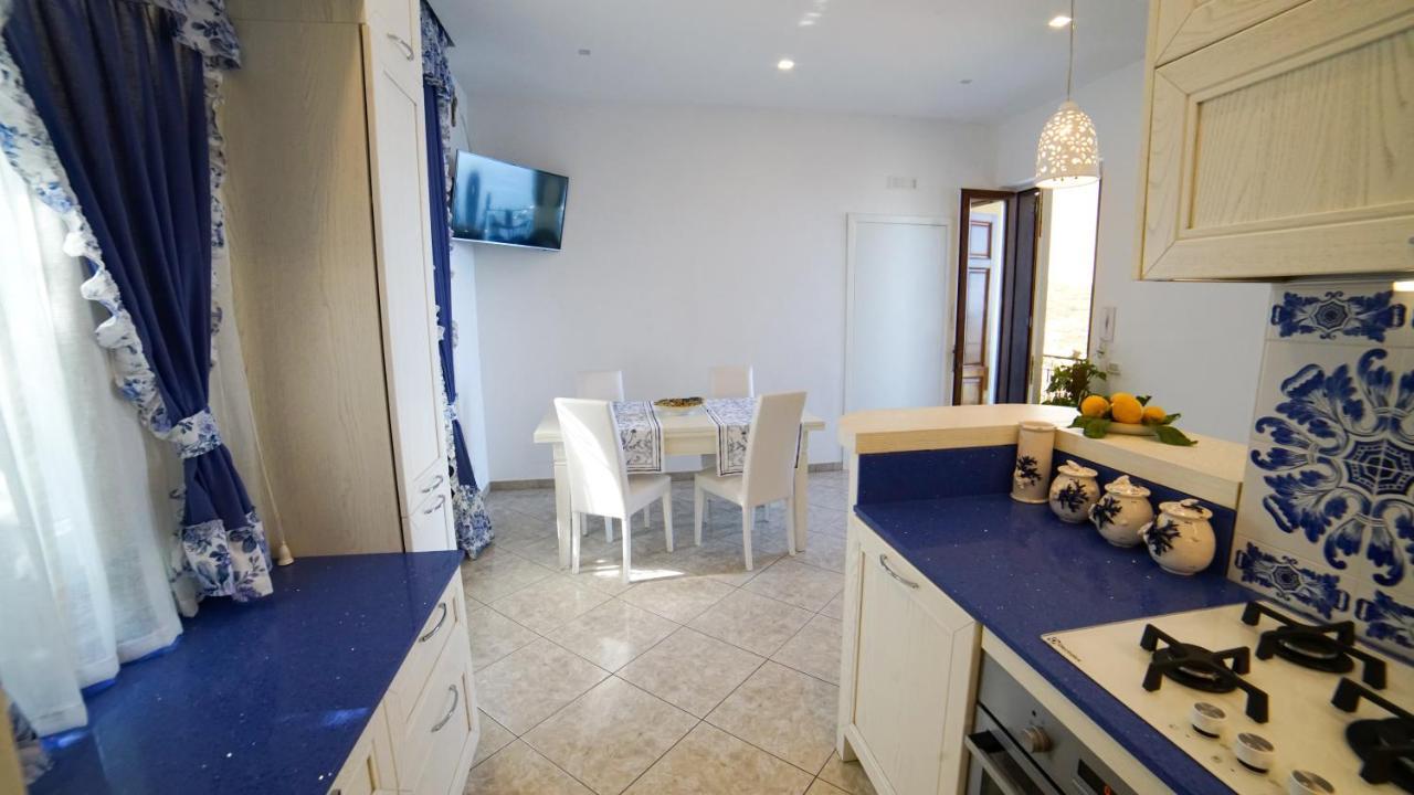 Mira Vico Apartments 비코에쿠엔세 외부 사진
