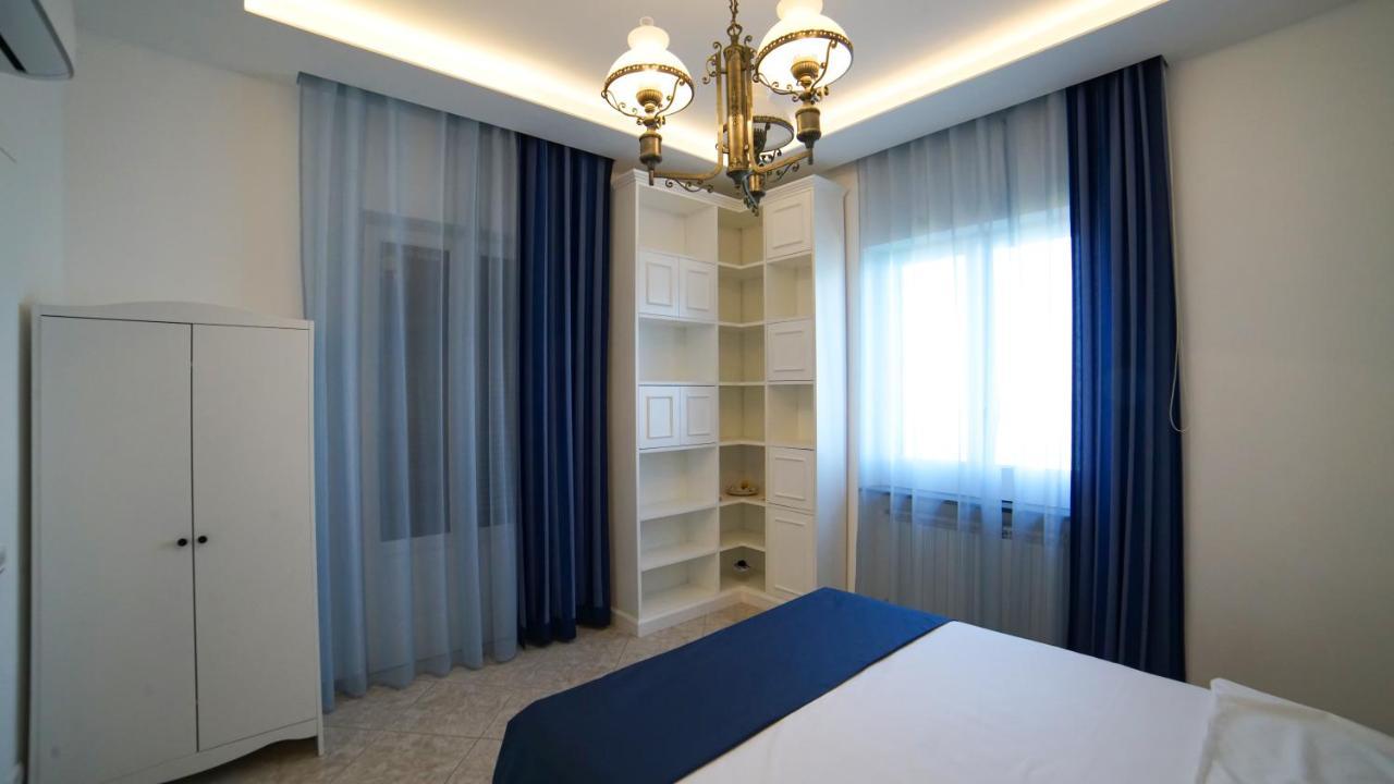 Mira Vico Apartments 비코에쿠엔세 외부 사진