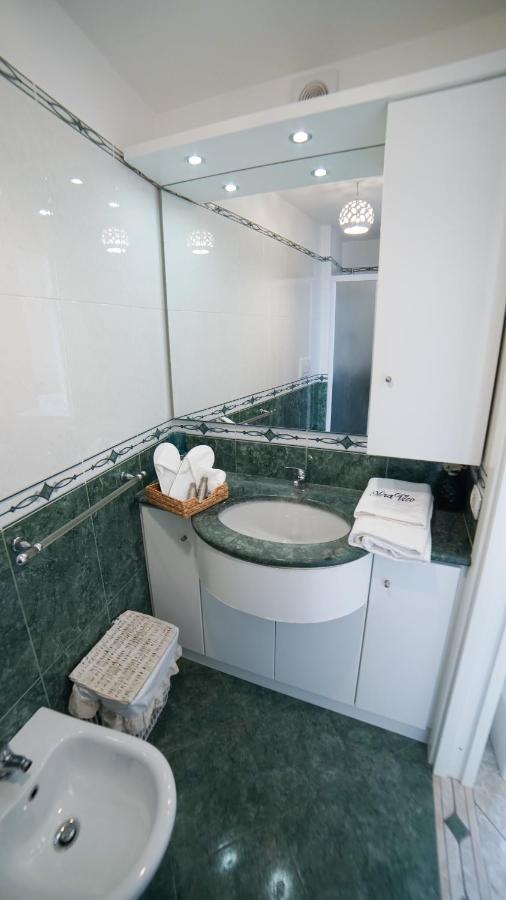 Mira Vico Apartments 비코에쿠엔세 외부 사진