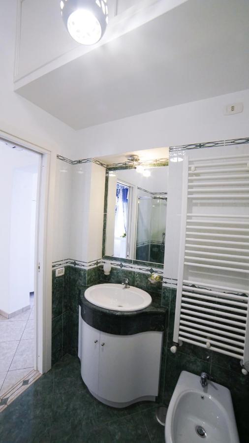 Mira Vico Apartments 비코에쿠엔세 외부 사진